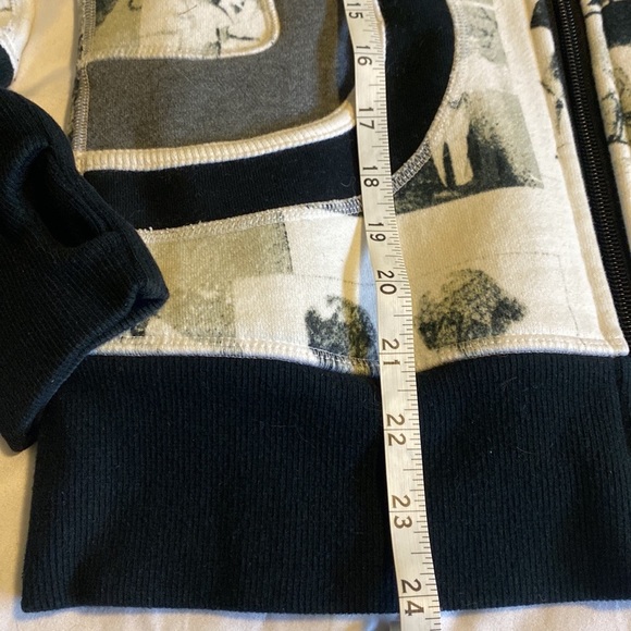 Lululemon Limited Edition Jacket - Picture 12 of 13